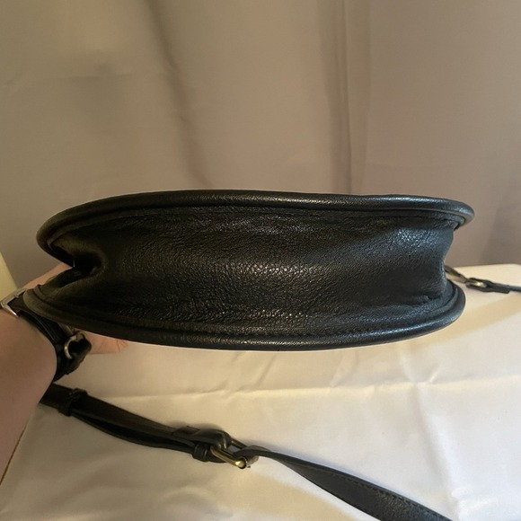 Anthropologie Black Woven Circle Top Handle Bag Handbag Purse Crossbody Strap - Picture 3 of 13